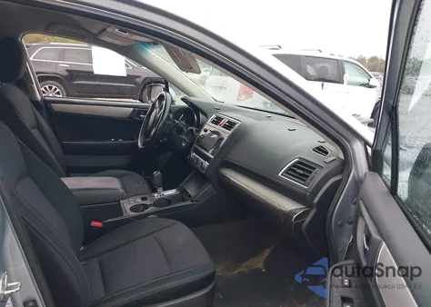 2015 Subaru Outback 2.5I Premium z USA, uszkodzony, nr VIN 4S4BSACC3F3328837